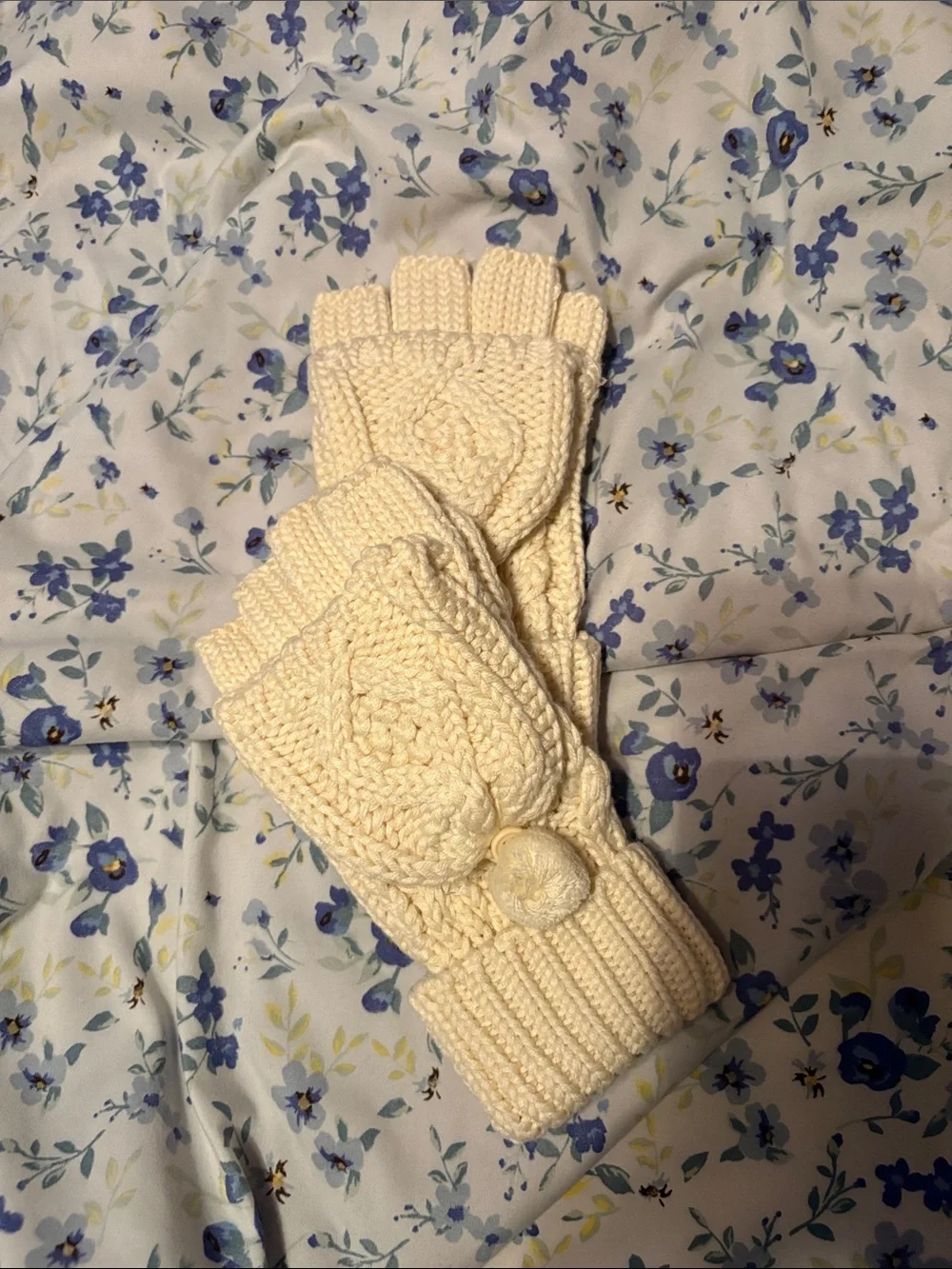 Women's Cream Knit Convertible Fingerless Gloves with Button Accent